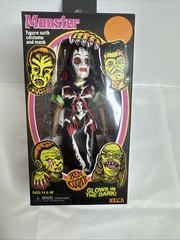 Brand New Ben Cooper Vampire Girl Monster Glow In The Dark Figure NECA 5.5″