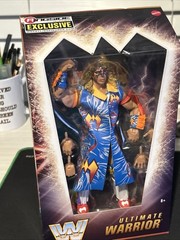 WWE Ultimate Warrior Elite Ringside Wrestlemania 12 Wrestling Figure WWF NIB