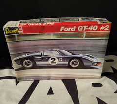 Ford GT-40 #2 1/25 REVELL Model Kit MIB NEW Unused