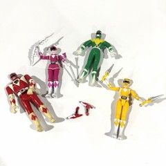 Lot of 4 Power Ranger Action Figures, Red, Green, Yellow and Pink w Accessories