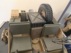 Soldiers of the World Jeep Vickers Machine Gun & Commando Figure (SAS)
