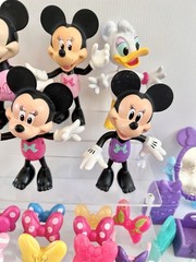 Disney Minnie Mouse Daisy Duck Dress Up Bow-tique Snap N Style Lot 75 Pieces