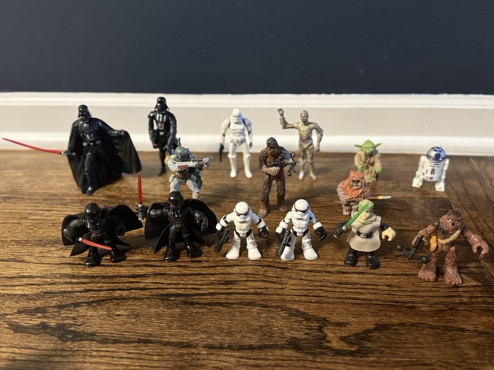 2000’s Star Wars Action Figures Various Years & Conditions – Lot Of 15