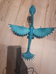 How to Train Your Dragon SCAULDRON Water Squirter Figure 2013 Defenders of Berk