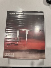 PENNYWISE IT (2017) MOVIE Mezco One:12 Collective 6″ Figure Stephen King Open