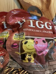 6x Lot PIGGY SERIES 2 ROBLOX MINI FIGURE MYSTERY PACK WITH EXCLUSIVE DLC CODE