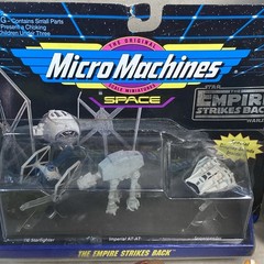 1990’s Star Wars Toy Lot of 18 Figures and Micro Machine Set. Clean. Smoke free.
