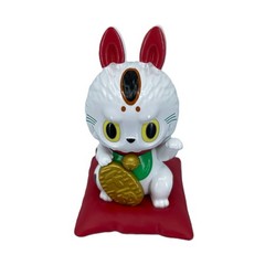 PopMart Labubu Lucky Cat Maneki Neko – folklore to bring good fortune BRAND NEW