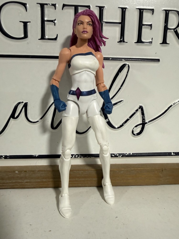 Jessica Jones Jewel Figure | Amazon Defenders 4 Pack | Marvel Legends