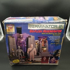 1991 Kenner Terminator 2 Bio-Flesh Regenerator Loose w/ Box 100% Complete