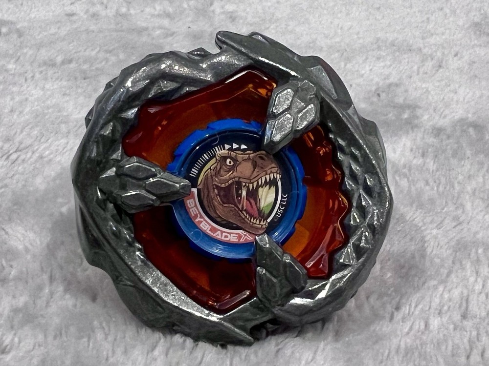 HASBRO Beyblade X Jurassic World T. Rex 1-80GB NWOP