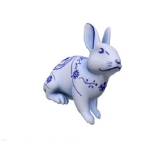 Robl0x | Perched Rabbit Ming Dynasty Porcelain MET Museum – RARE Toy Code