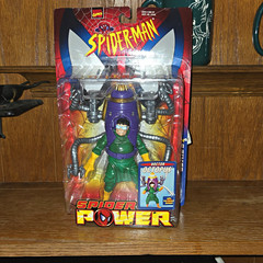 ToyBiz Spider-Man Spider-Power Series 2 Doctor Octopus Figure w/ Tentacles 1997