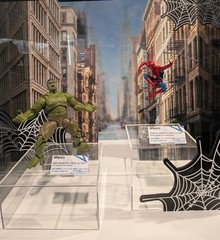 Set of 2 S.H.Figuarts Spider-Man & Hulk Spider-Man: Brand New Day