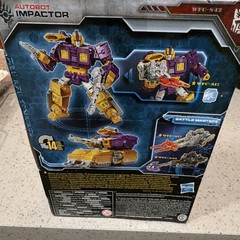 Hasbro Transformers Siege War for Cybertron Impactor Transforming Action Figure