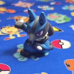 Pokemon Lucario Figure Finger Puppet 2006 Nintendo Bandai PVC Japan USA Seller