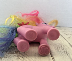 My Little Pony Pink Horse Figure Rainbow Hair Butterfly 2005