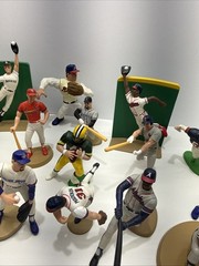 Starting Lineup Open Loose Lot 18 Figures Greg Maddox, Clemens, Maguire, Favre