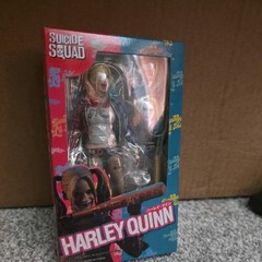 Harley Quinn S.H.Figuarts Suicide Squad DC Action Figure 1/12 japan New