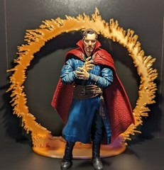 Marvel Legends Dr. Strange Wizard Portal