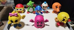 Funko Mystery Minis Lot Retro Video Games Mr Mrs Pacman Megaman Qbert Dig Dug