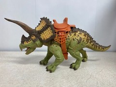 2017 Primal Clash Dino Commander Triceratops Figure Lanard with saddle Dinosaur