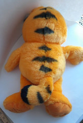 Garfield 25 Years Limited Edition Plush Cat 18” Stuffed Animal Orange