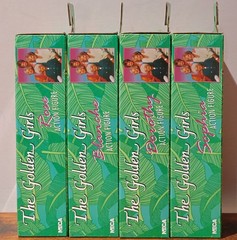 NECA The Golden Girls 8″ Clothed Action Figure Set Rose Blanche Dorothy Sophia