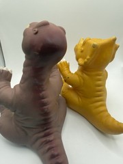 Vintage 1988 Land Before Time Cera Triceratops Vinyl hand puppet