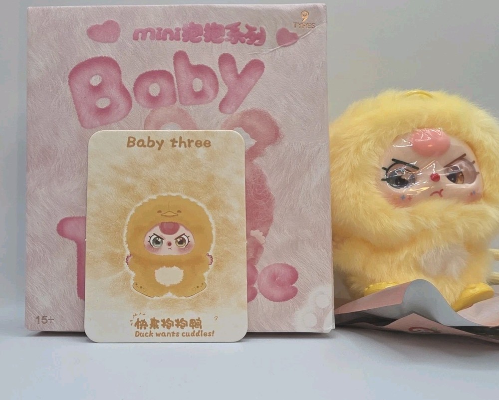 Baby Three Mini Hug – Duck wants cuddles!! Box Card And Bag