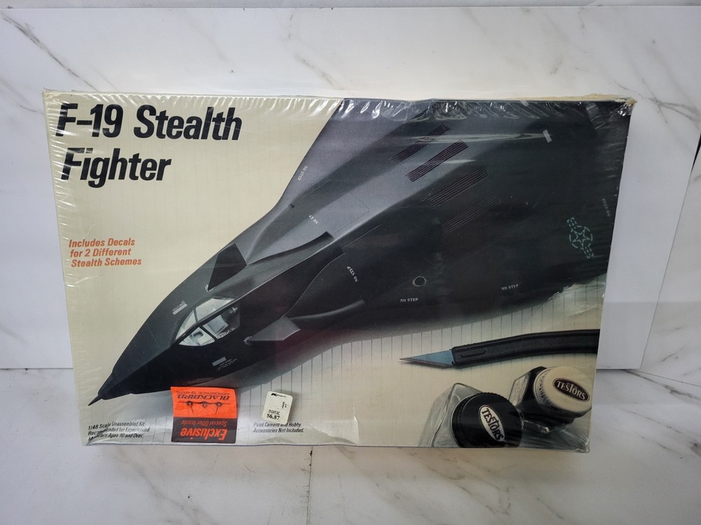 F-19 Stealth Fighter 1/48 TESTORS Model Kit NEW MIB Sealed