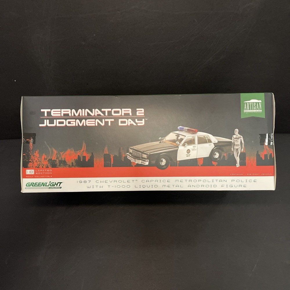 Terminator 2 – T-1000 Cop Car 1:18 Scale – Includes T-1000 Figure