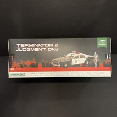 Terminator 2 – T-1000 Cop Car 1:18 Scale – Includes T-1000 Figure