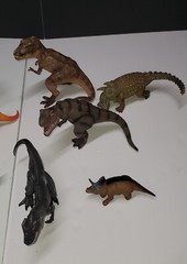 Huge Lot Of 11 Prehistoric Animals And Dinosaurs