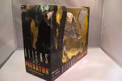 KENNER ALIENS VS PREDATOR 10in DELUXE ACTION FIGURES VINTAGE 1997 NEW 10th ANNIV