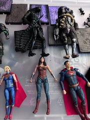 Hiya Toys Injustice DC Comics Aliens Predator Robocop Lot 1:18