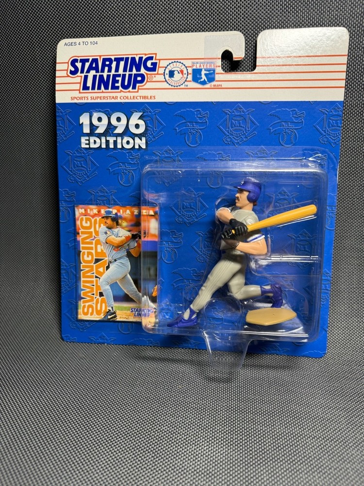 1996 Edition Kenner Starting Lineup Mike Piazza Los Angeles Dodgers MLB SEALED