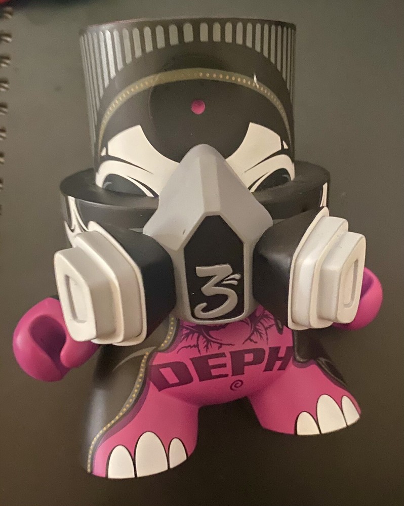 KidRobot Depth FATCAP SDCC Holy-Roller Urban Art Vinyl Figure NO Accessories