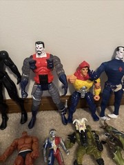 Lot Of 45 Vintage 90s Action Figures Kenner Hulk, Marvel, X-Men, And More