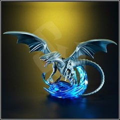 MEGAHOUSE: BLUE-EYES WHITE DRAGON Limited Edition STATUE YuGiOh!🔥