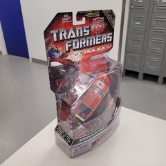 Transformers Universe Deluxe Smokescreen 2.0 Action Figure Hasbro Sealed