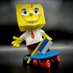 SpongeBob Blockhead 9″ Vinyl Figure Toy Skateboard Skater Bob Dob Martian Toys