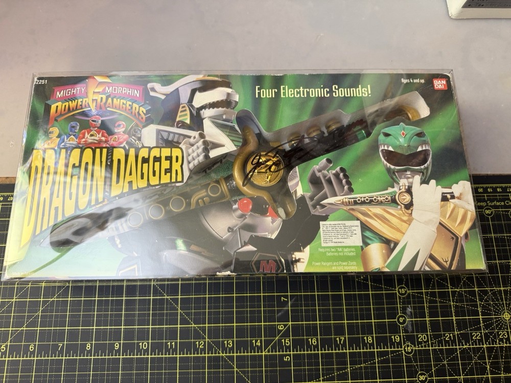 Jason David Frank JDF Signed Autographed Power Rangers Dragon Dagger