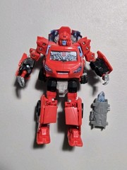 Transformers Universe Classics Ironhide Deluxe Class Action Figure