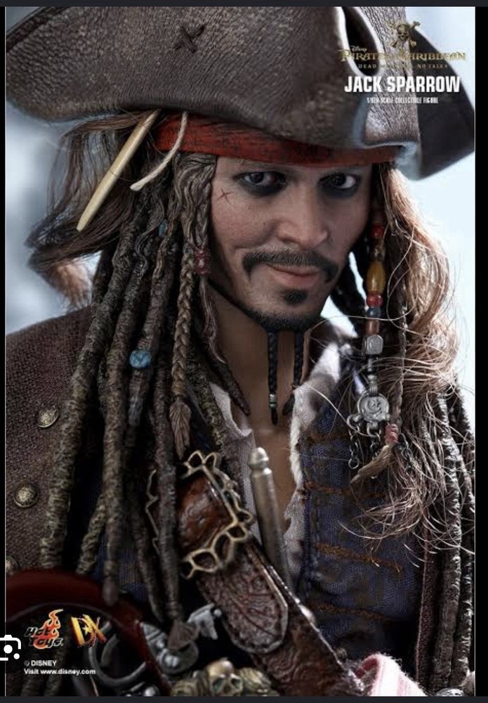Hot Toys DX15 Pirates of the Caribbean Jack Sparrow (READ)