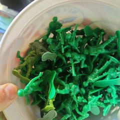 DISNEY PIXAR Toy Story Collection Bucket O Soldiers Thinkway toys Soldiers