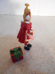 Cindy Lou Who Movie Action Figure Dr. Suess Grinch w Package & envelope Carey