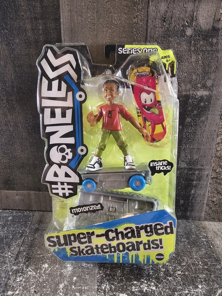 Boneless Motorized Super-Charged Skateboard Booker Skater Action Figure Toy