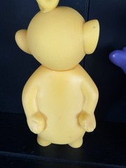 1998 Ragdoll Hasbro Teletubbies PVC 2 Figurines & Plush Finger Puppet Dipsy BK
