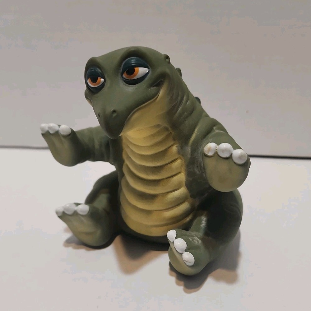 Vintage The Land Before Time Spike 1988 Vinyl Hand Puppet Pizza Hut Toy (A)